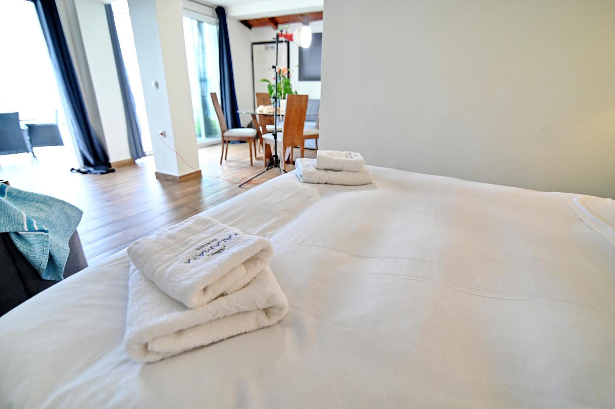 Kalamata Suites By 'Elite' Eksteriør bilde